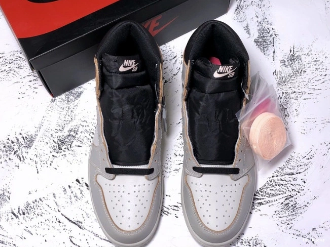 1st Kicks Shoes Light x High OG 1 Air Bone SB Jordan CD6578-006 Nike 0822